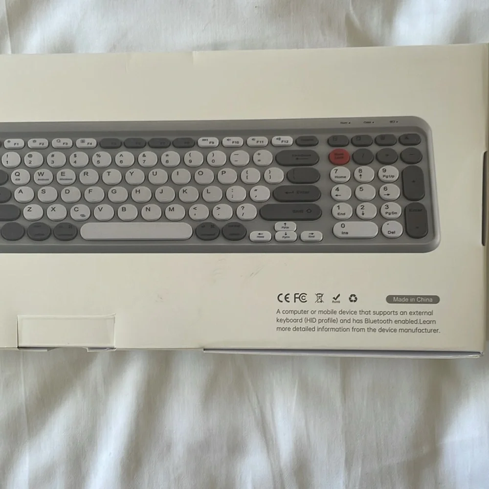 Wireless Keyboard Compatible with PC, Pad - fit for Windows/iOS/Android System